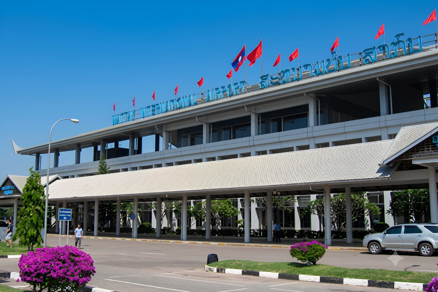 瓦岱國際機場